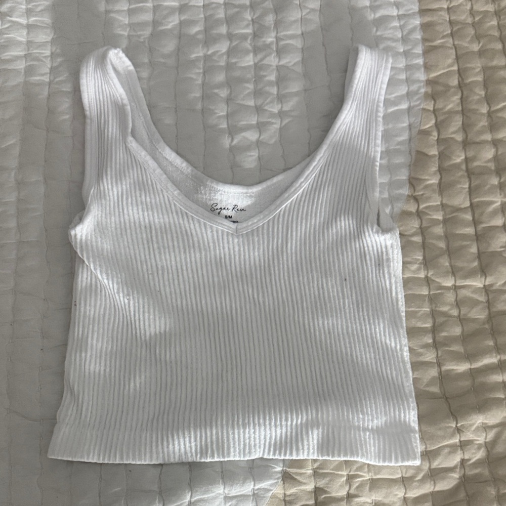 Elegant White Ribbed Tank Top